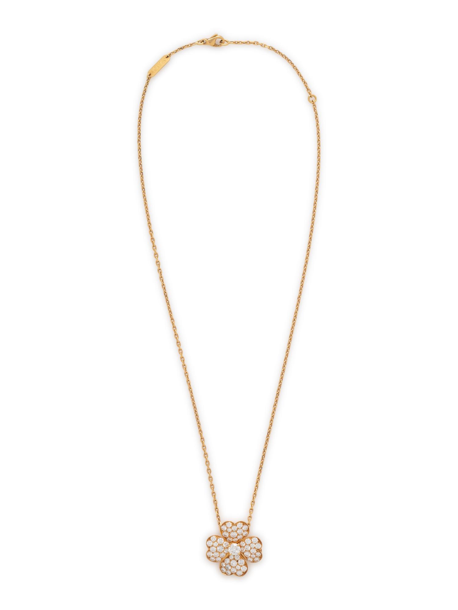 VAN CLEEF AND ARPELS, YELLOW GOLD AND DIAMOND 'COSMOS' PENDANT/BROOCH NECKLACE