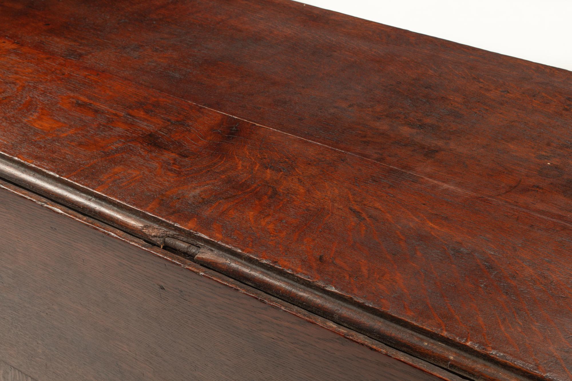 A William and Mary Style Oak Gate-Leg Table