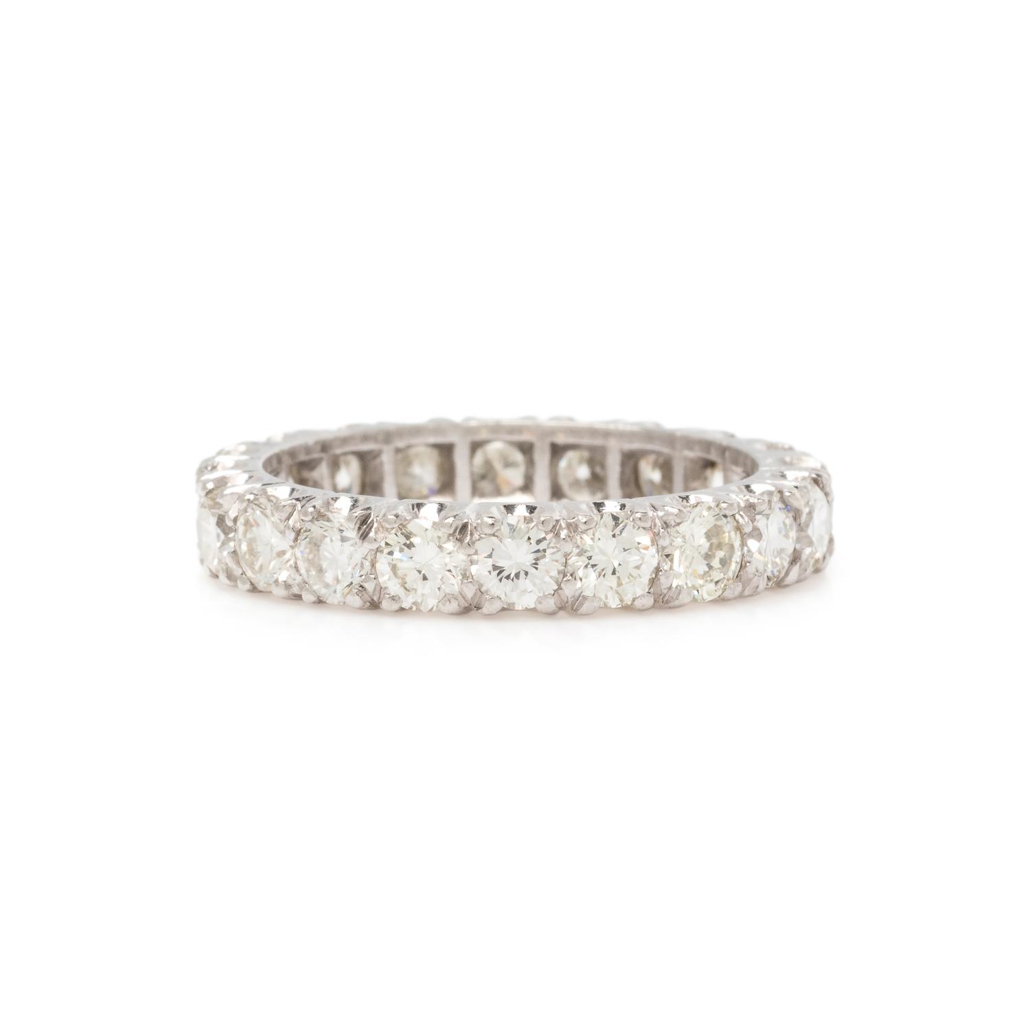 DIAMOND ETERNITY BAND