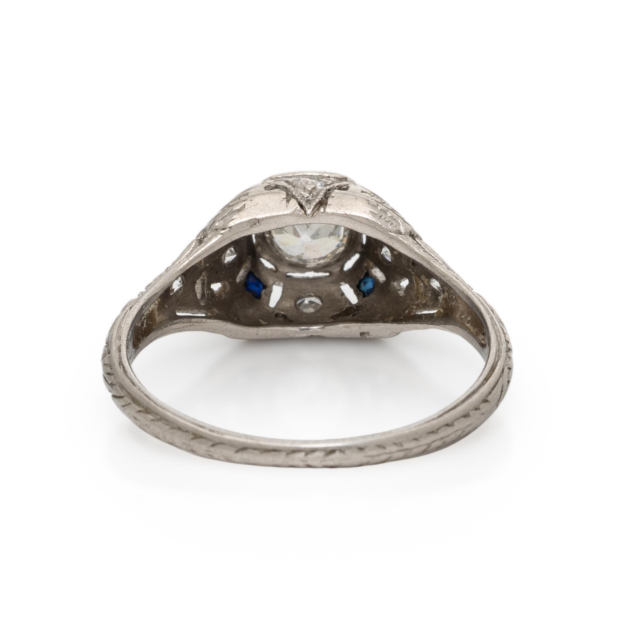 ART DECO, DIAMOND AND PLATINUM RING