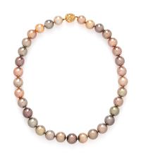 CULTURED PEARL NECKLACE
