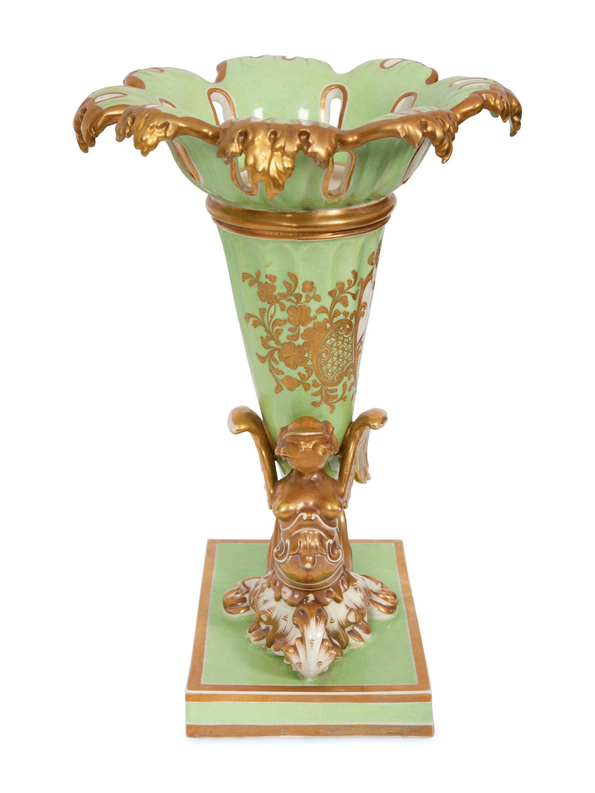 A Pair of Chamberlain's Worcester Apple Green-Ground Porcelain Cornucopia Vases