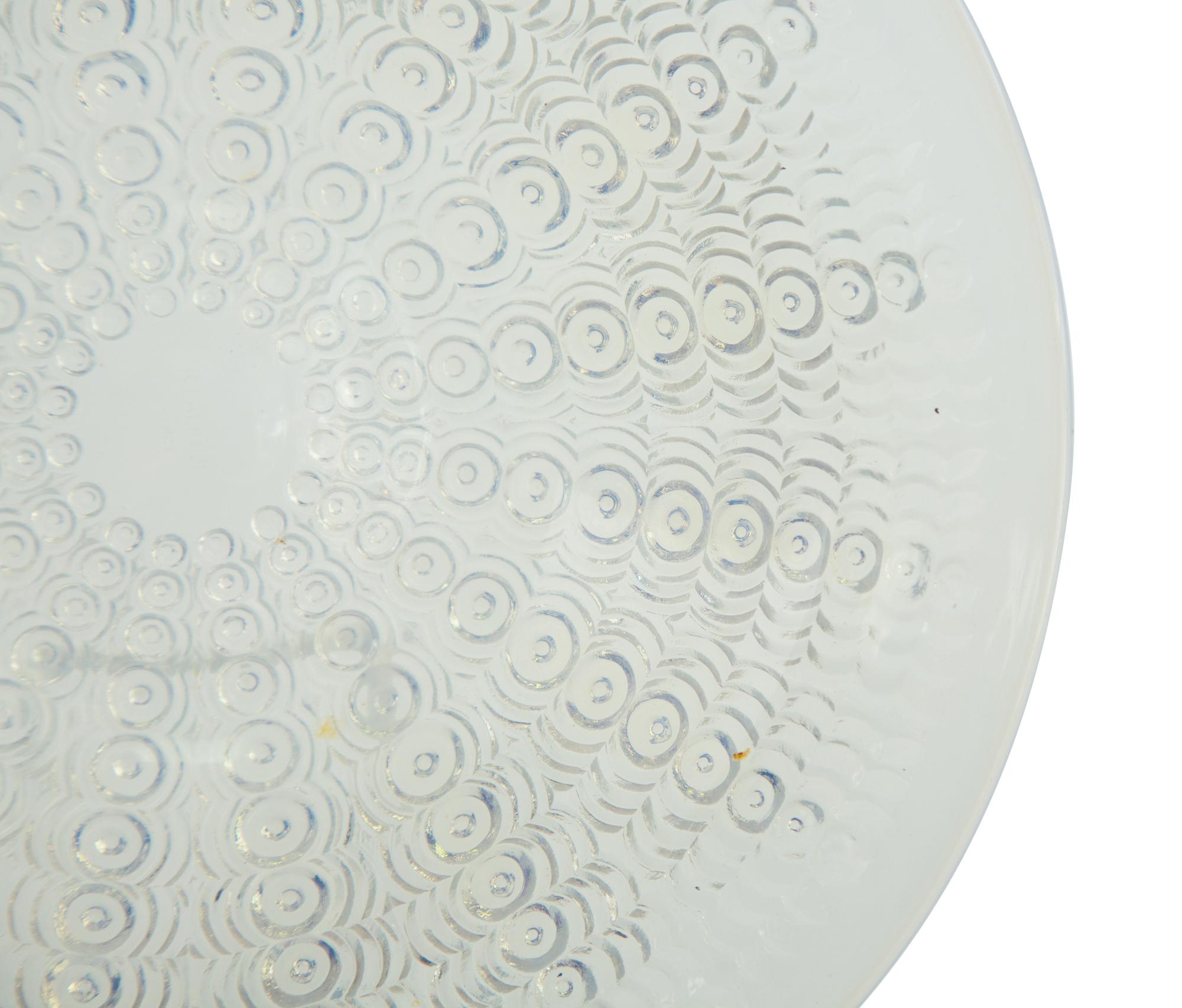 A Lalique Oursins Plate