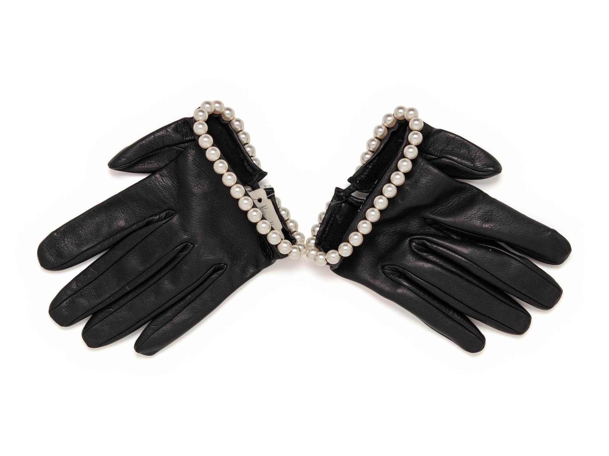 Chanel, Black Lambskin & Faux-Pearl Half Gloves