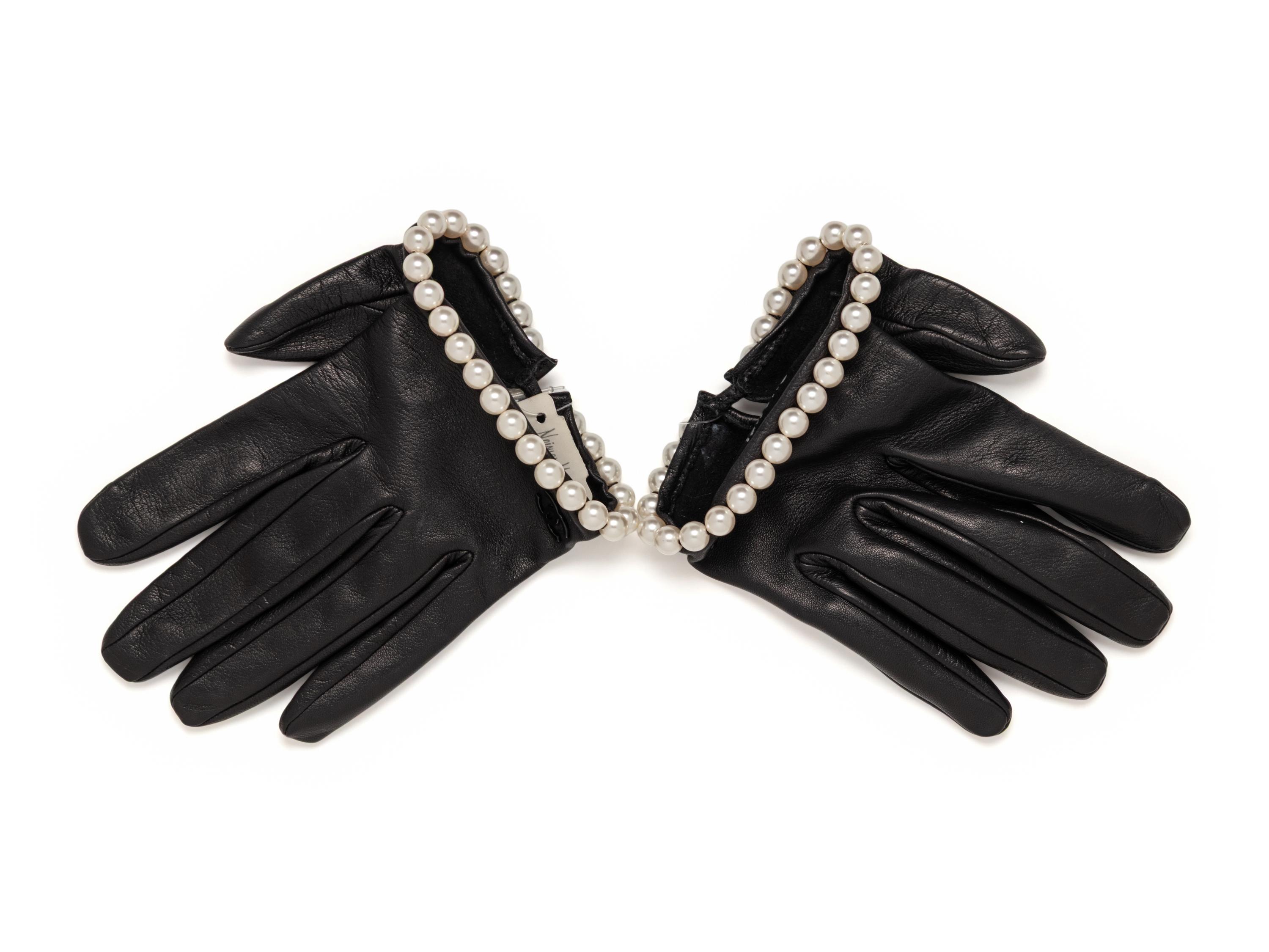 Chanel, Black Lambskin & Faux-Pearl Half Gloves