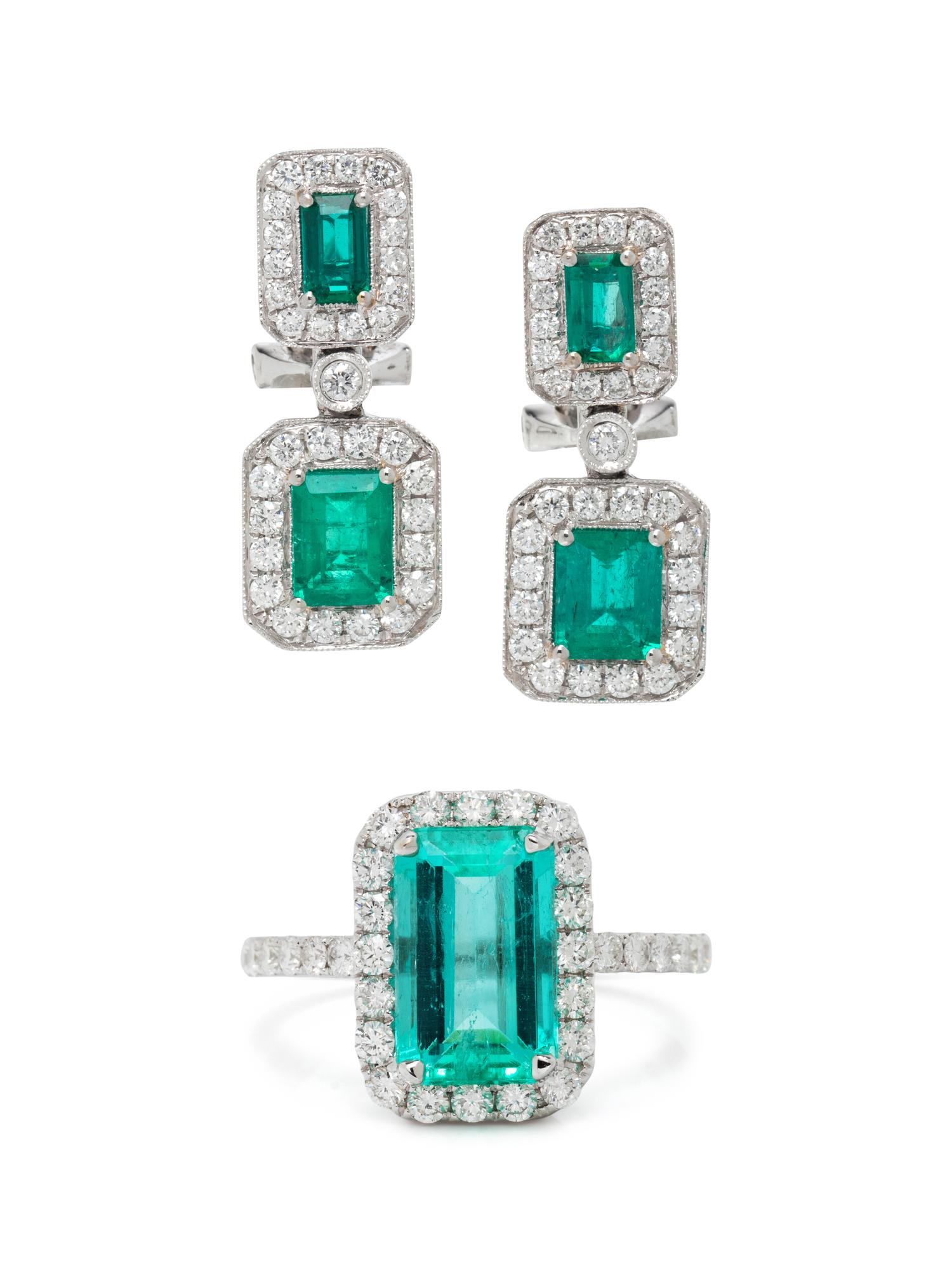 EMERALD AND DIAMOND RING AND CLIP EARRINGS