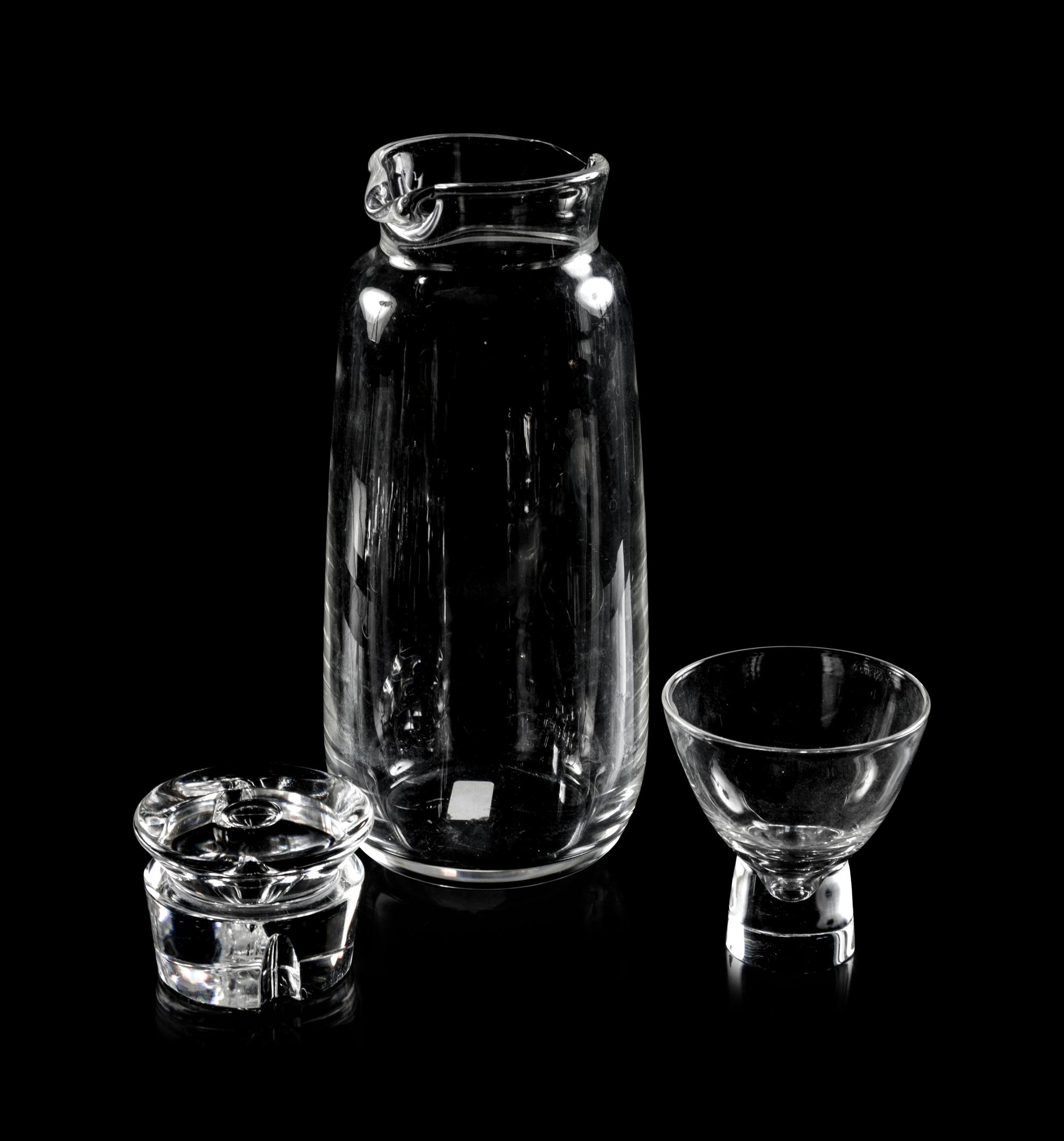 A Nine-Piece Steuben 'Teardrop' Cocktail Set