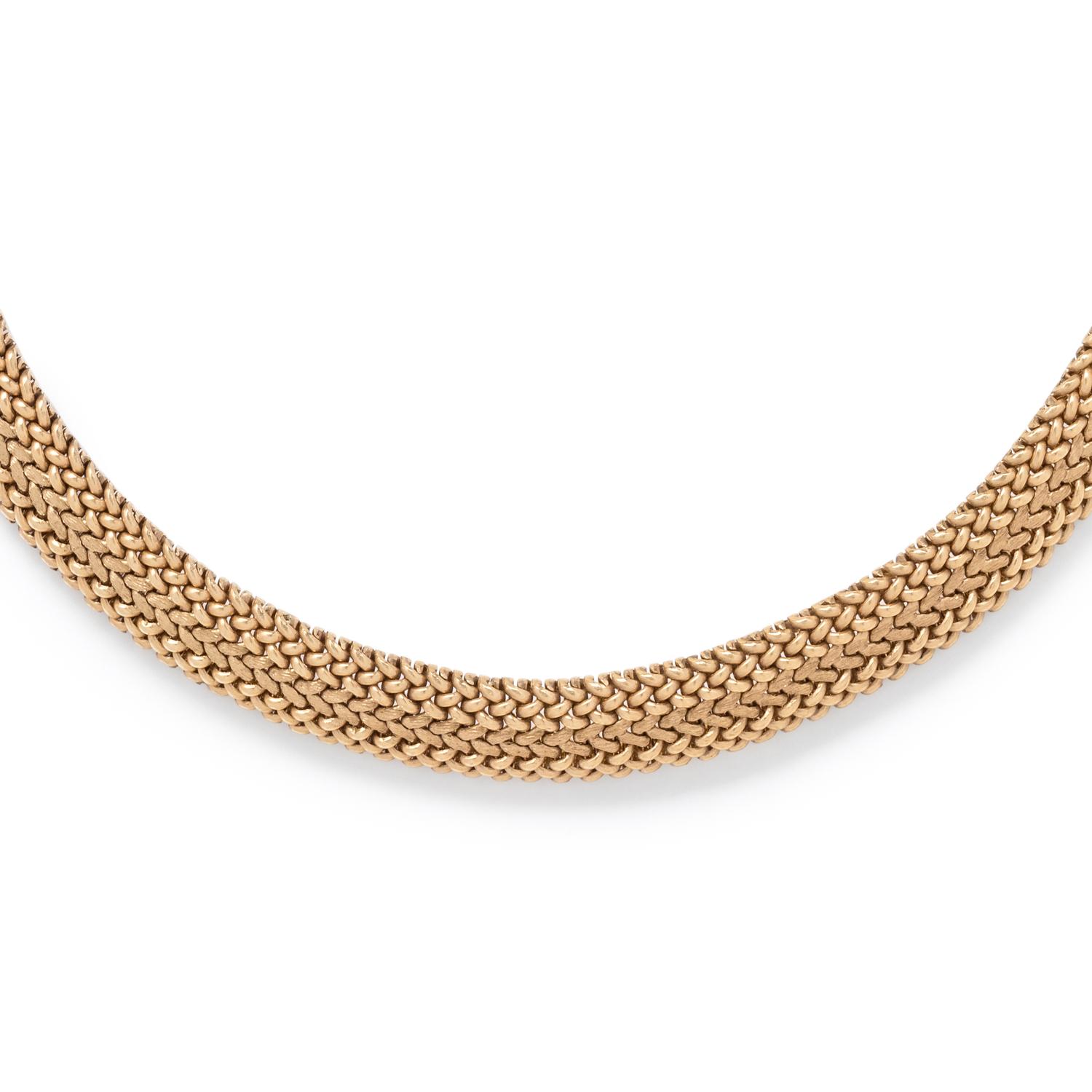 YELLOW GOLD NECKLACE
