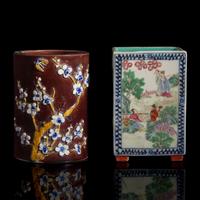 Two Chinese Porcelain Brushpots, Bitong, 19th/20th Century 晚清民國 瓷筆筒兩件
