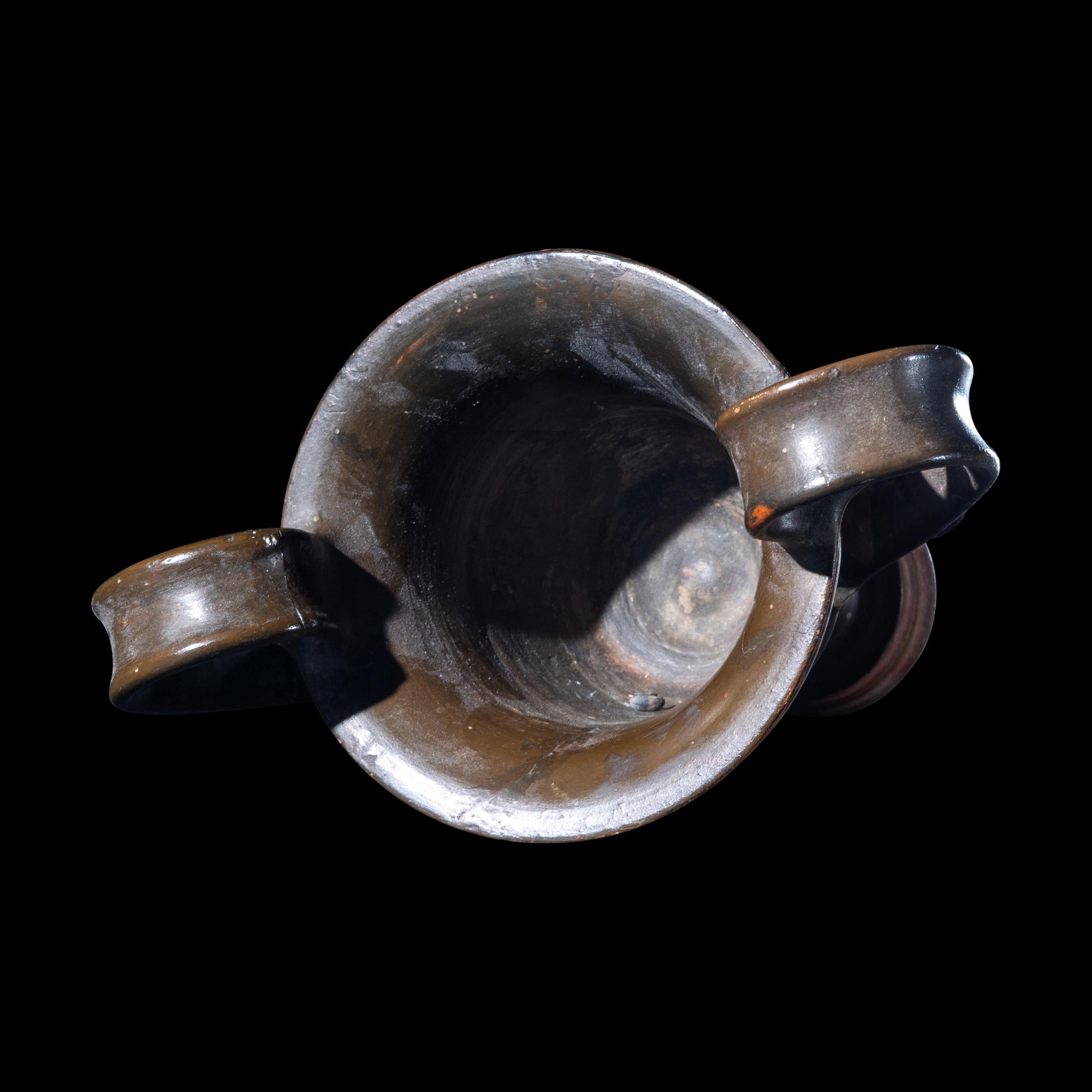 A Campanian Red-Figured Kantharos