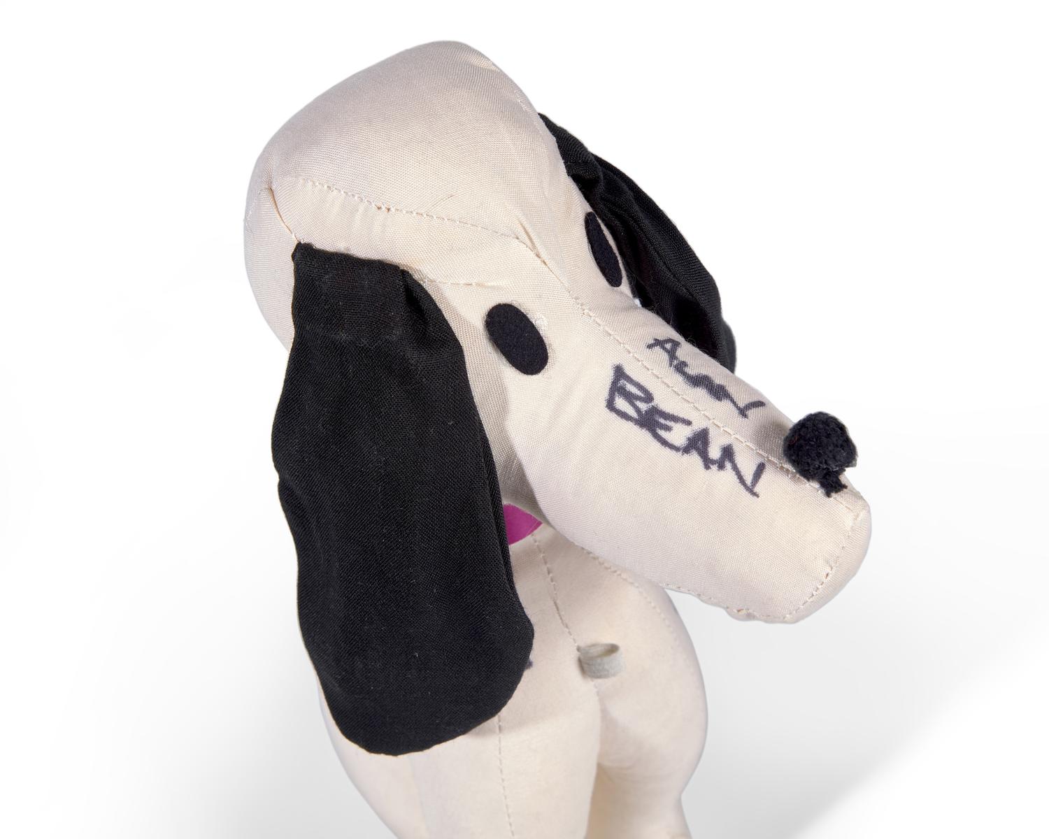 [Space] Schulz, Charles, and Alan Bean, and Dick Gordon, and Charles Conrad, et al. Signed Snoopy Doll