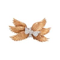VERDURA, YELLOW GOLD, PLATINUM AND DIAMOND WINGED BROOCH