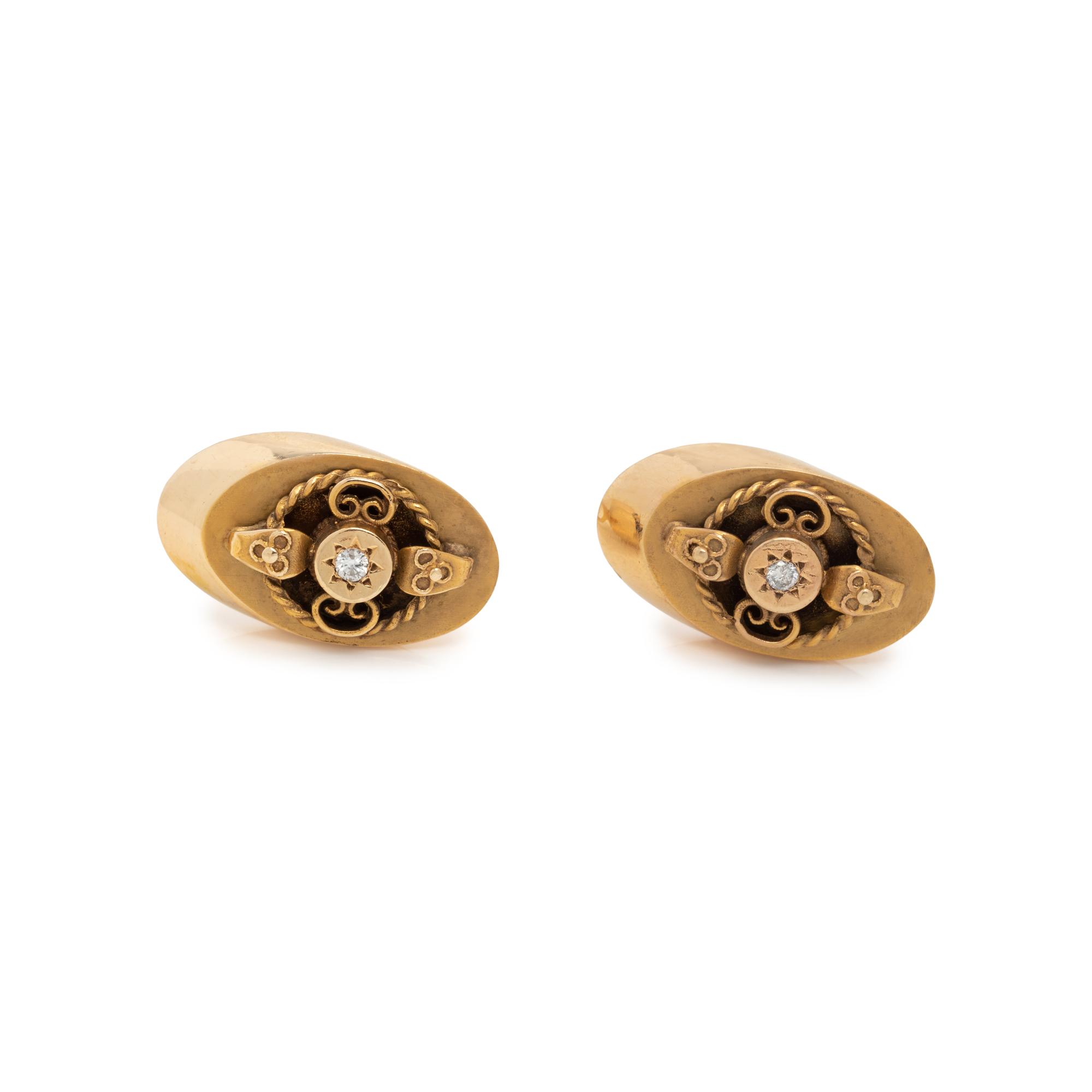 YELLOW GOLD AND DIAMOND CUFFLINKS