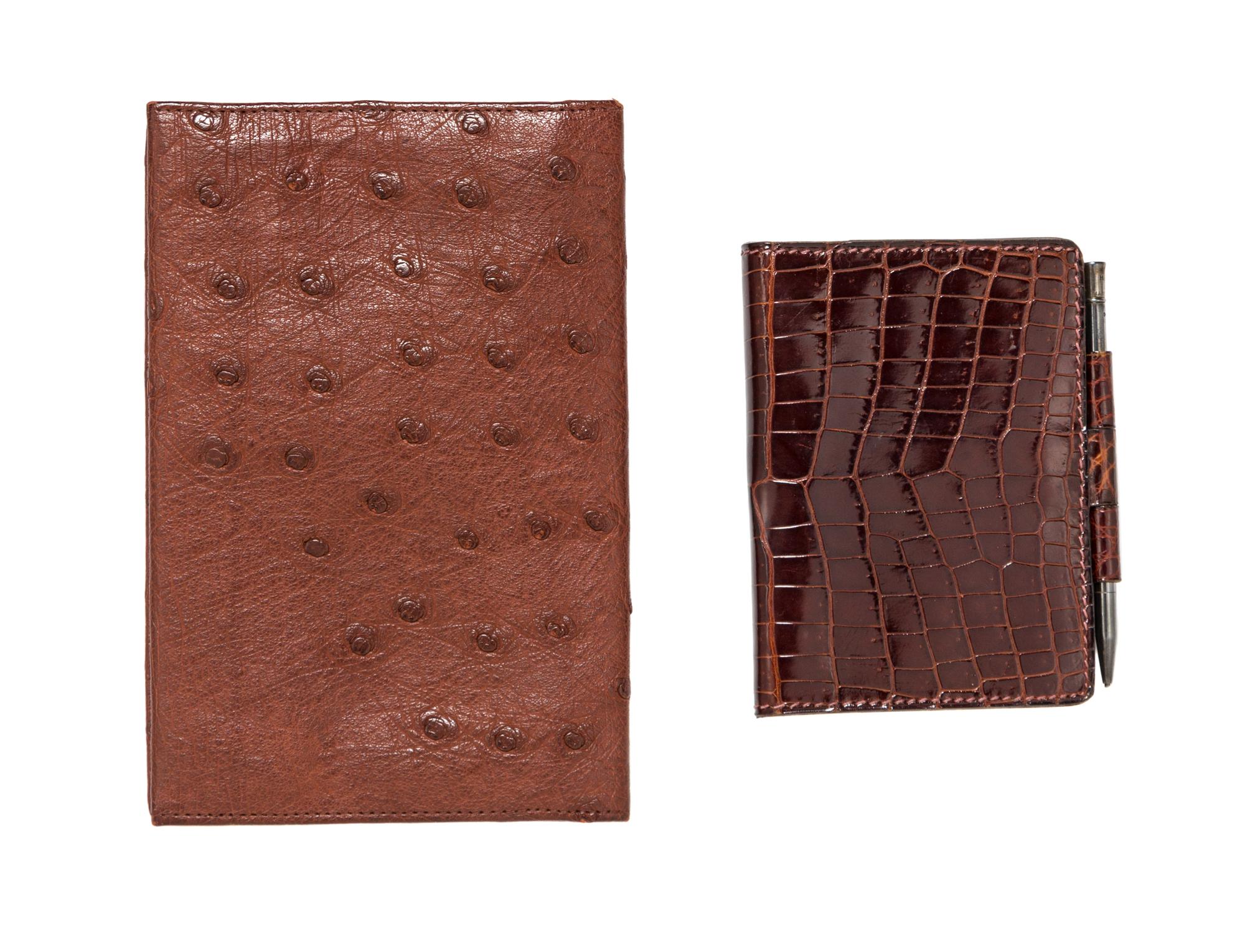 A Gucci Brown Ostrich Bill Fold, 6" x 4", 3.75" x 2.75".