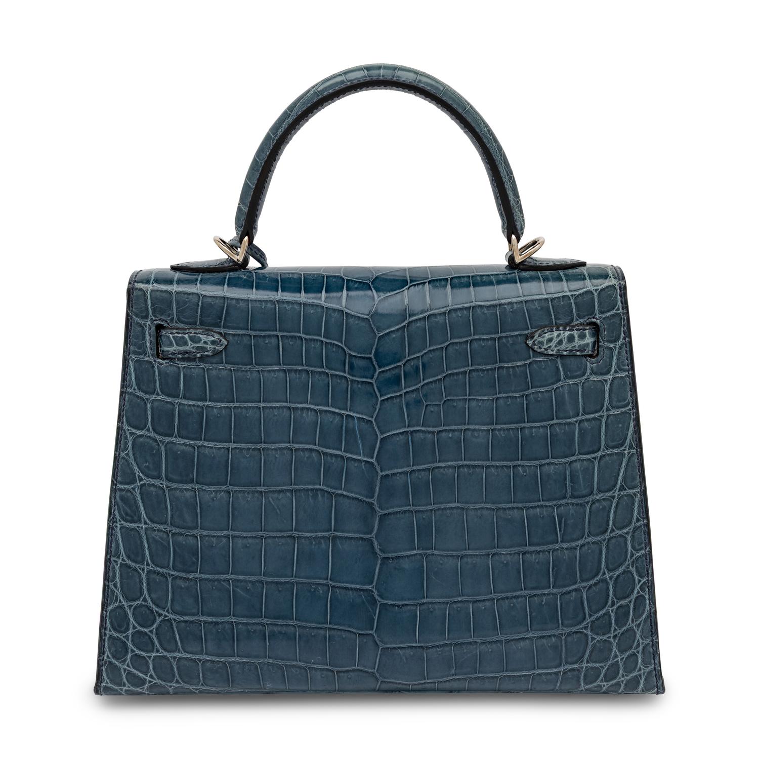 Hermès, Kelly 25 in Bleu Colvert Crocodile with Strap