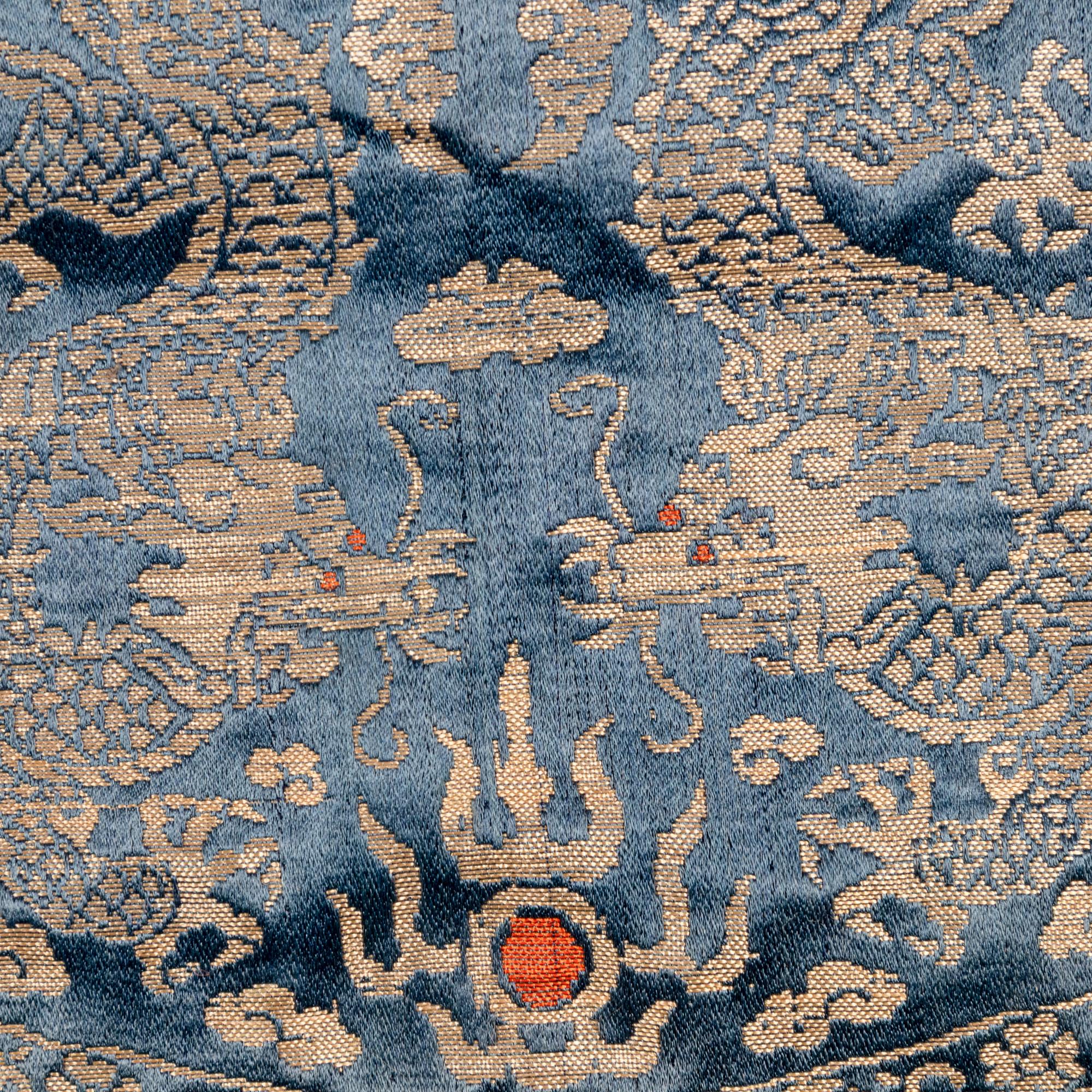 Three Chinese Silk Brocade Panels, 19th-20th Century 清晚期 織錦三幅