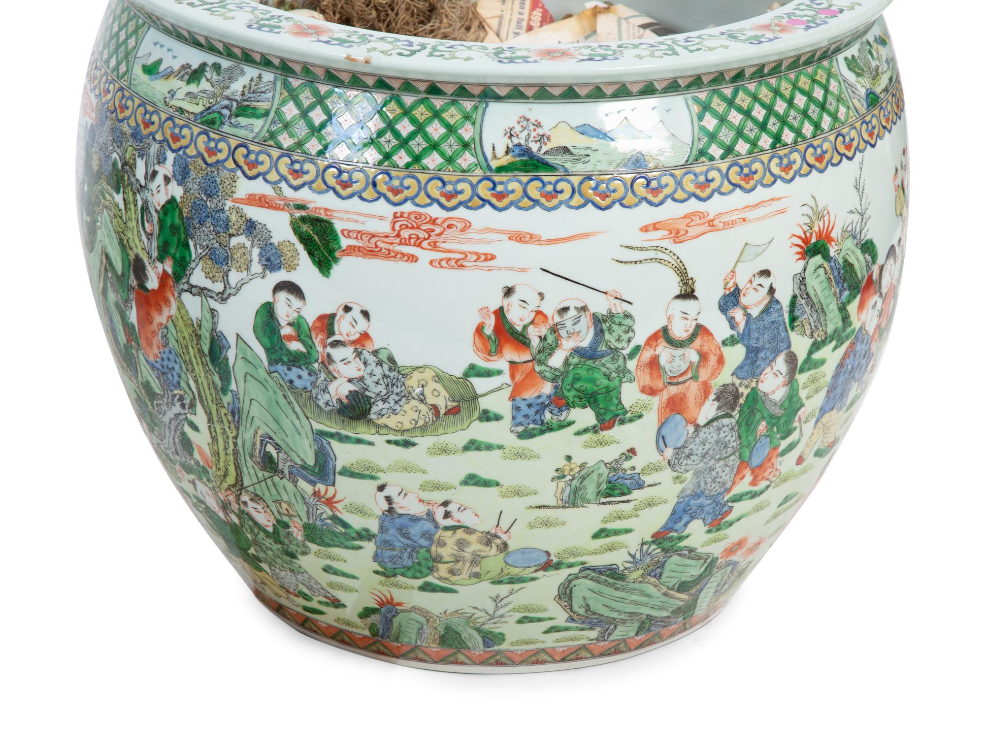 A Pair of Chinese Export Famille Verte Porcelain Jardinières — 20TH CENTURY