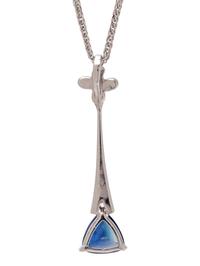 SAPPHIRE AND DIAMOND PENDANT/NECKLACE
