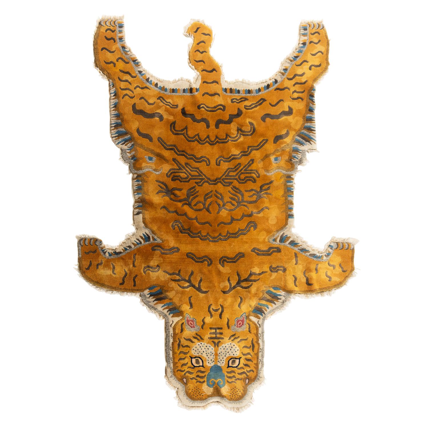A Tibetan Tiger Rug, 19th Century 十九世紀 藏虎毯