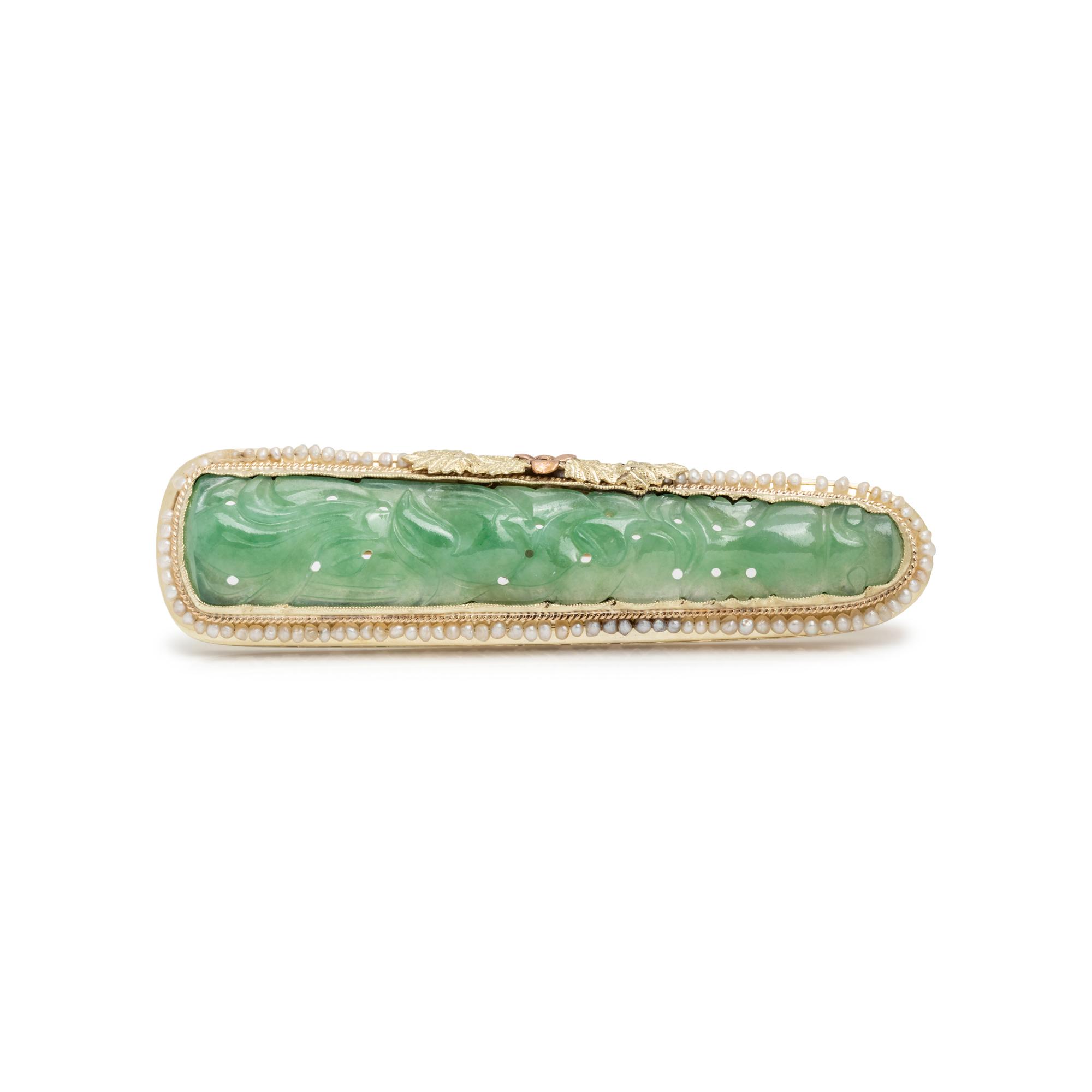 JADE AND SEED PEARL PENDANT/BROOCH