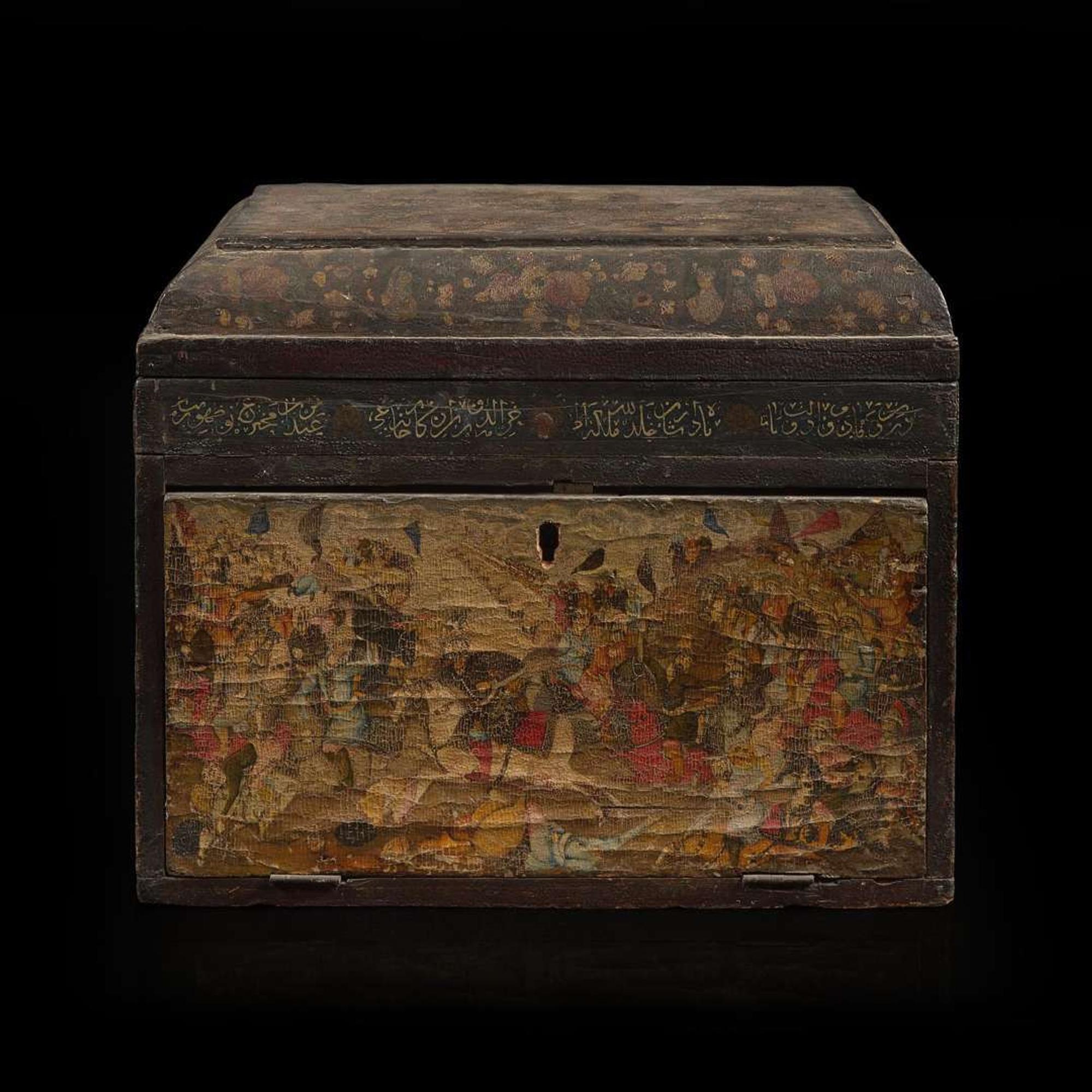A Persian painted lacquer table chest 波斯漆器小箱 Qajar period ????