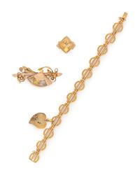 COLLECTION OF YELLOW GOLD JEWELRY
