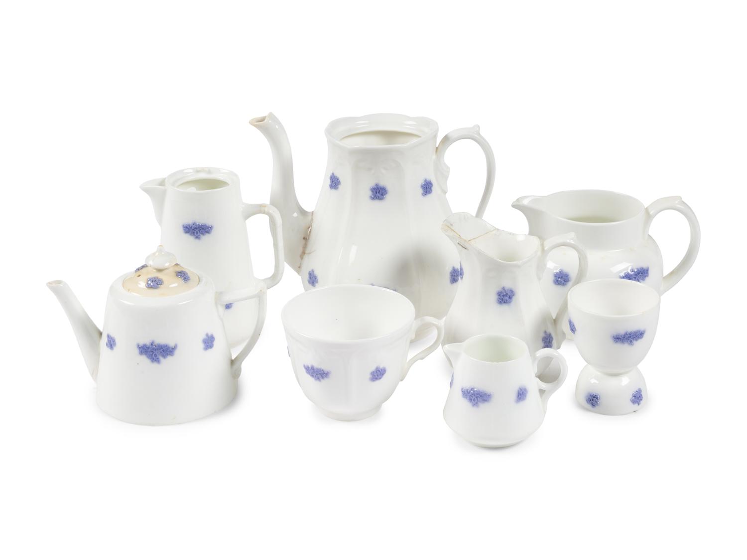 An Adderley Chelsea Porcelain Dinner Service