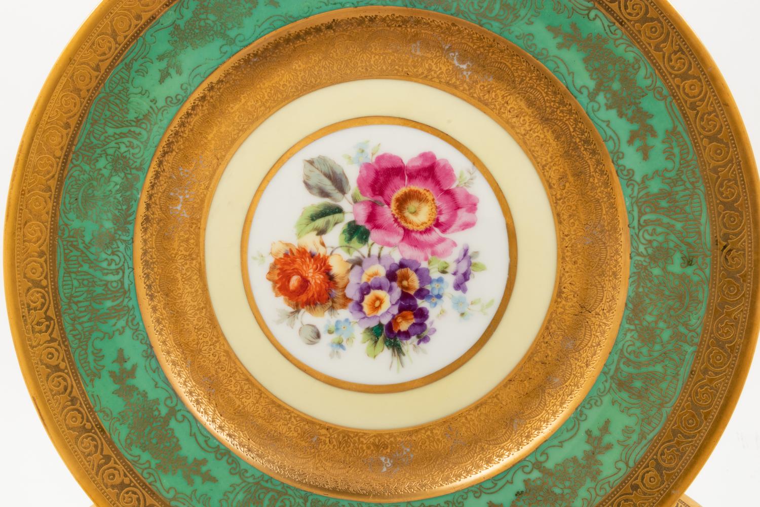 A Set of Twelve Hutschenreuther Royal Bavarian Service Plates
