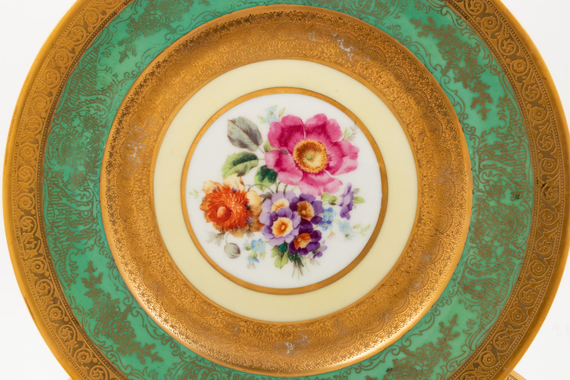 A Set of Twelve Hutschenreuther Royal Bavarian Service Plates