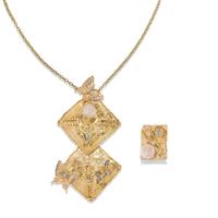 TRICOLOR GOLD PENDANT NECKLACE AND RING