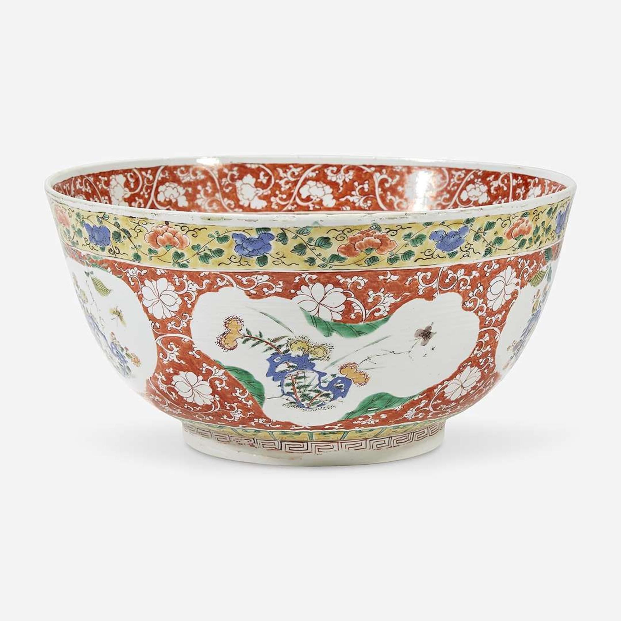 A Chinese famille verte-decorated porcelain large bowl Kangxi period