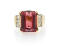 A 14 Karat Yellow Gold, Tourmaline and Diamond Ring, 5.80 dwts.