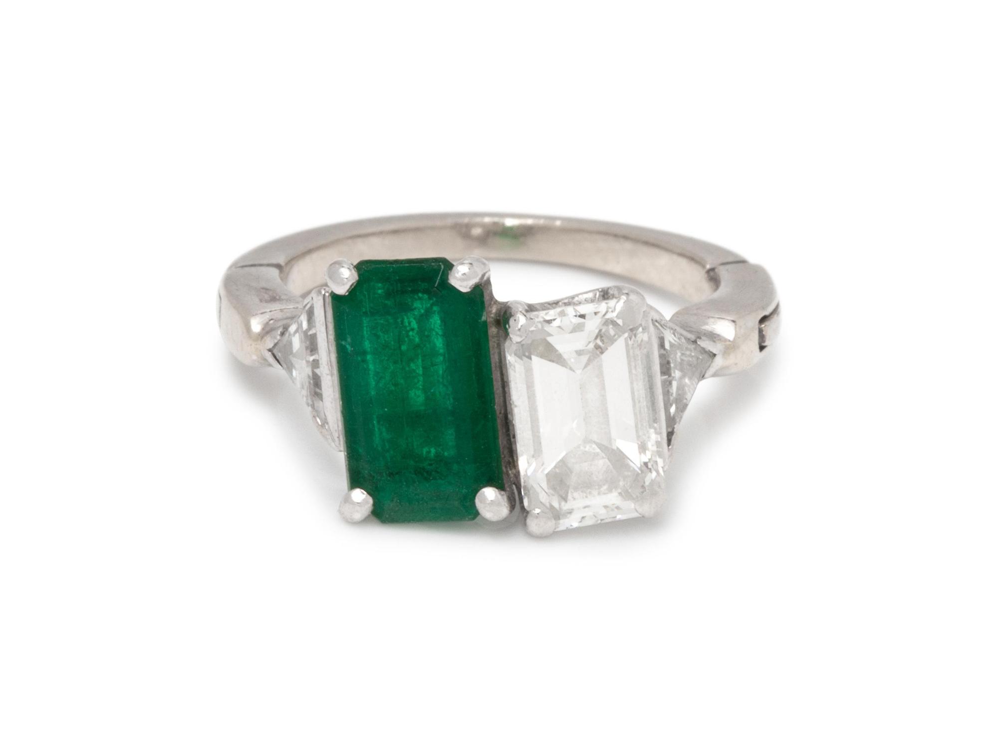 EMERALD AND DIAMOND RING