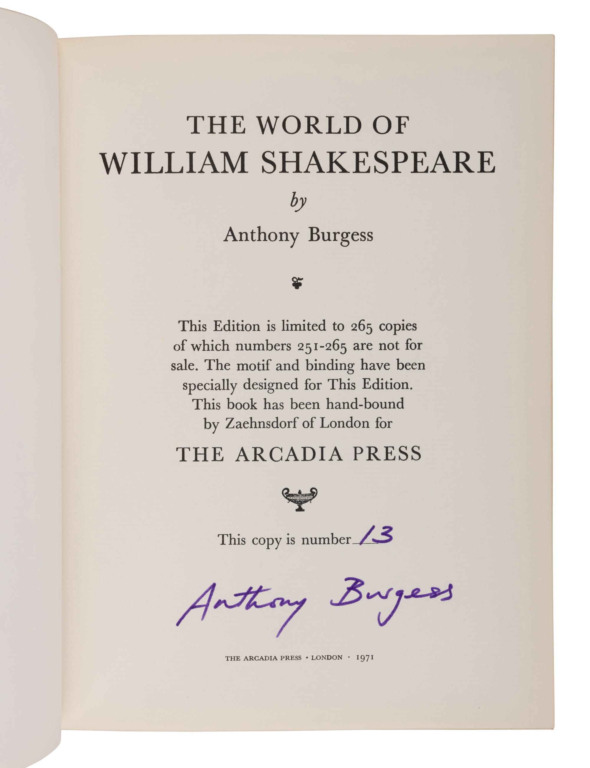 [BINDINGS]. BURGESS, Anthony (1917-1993). The World of William Shakespeare. London: The Arcadia Press, 1971.