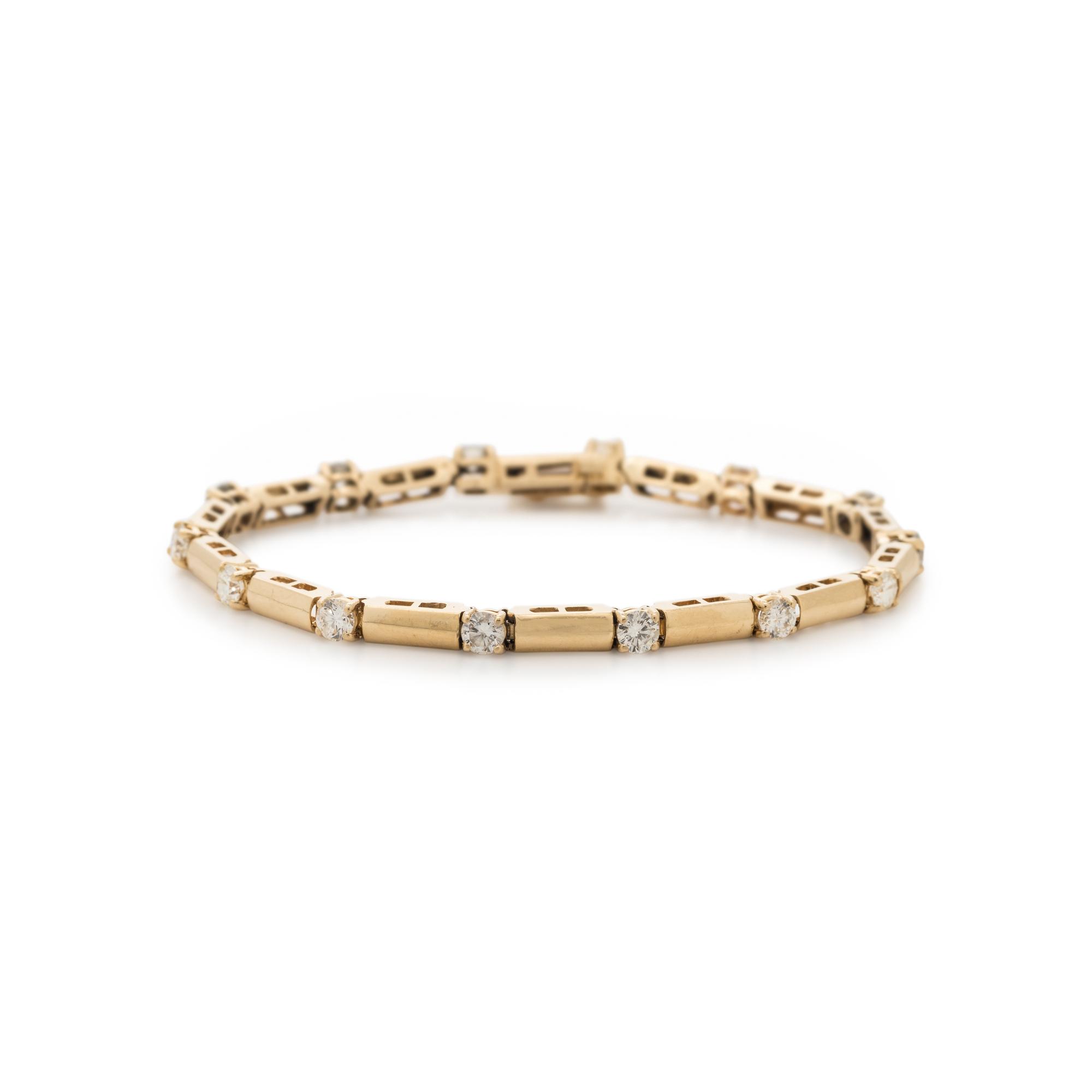 GOLD AND DIAMOND BRACELET
