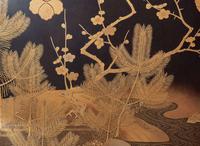 A finely-decorated Japanese lacquer shell game box and stand, Kaioke, Edo period, 18th/19th century 日本漆器盒子及架子 江戶 十八或十九世紀