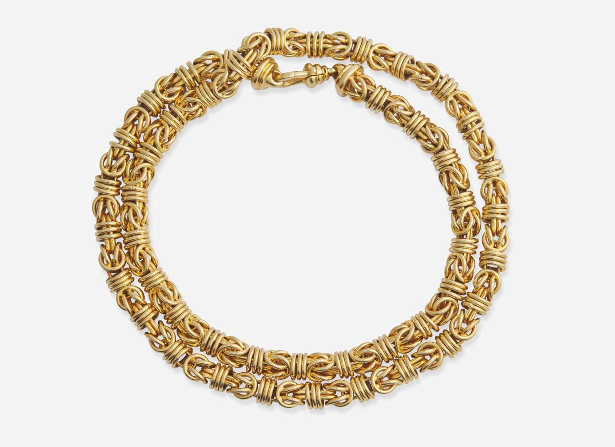 A 14K Yellow Gold Knot Link Necklace