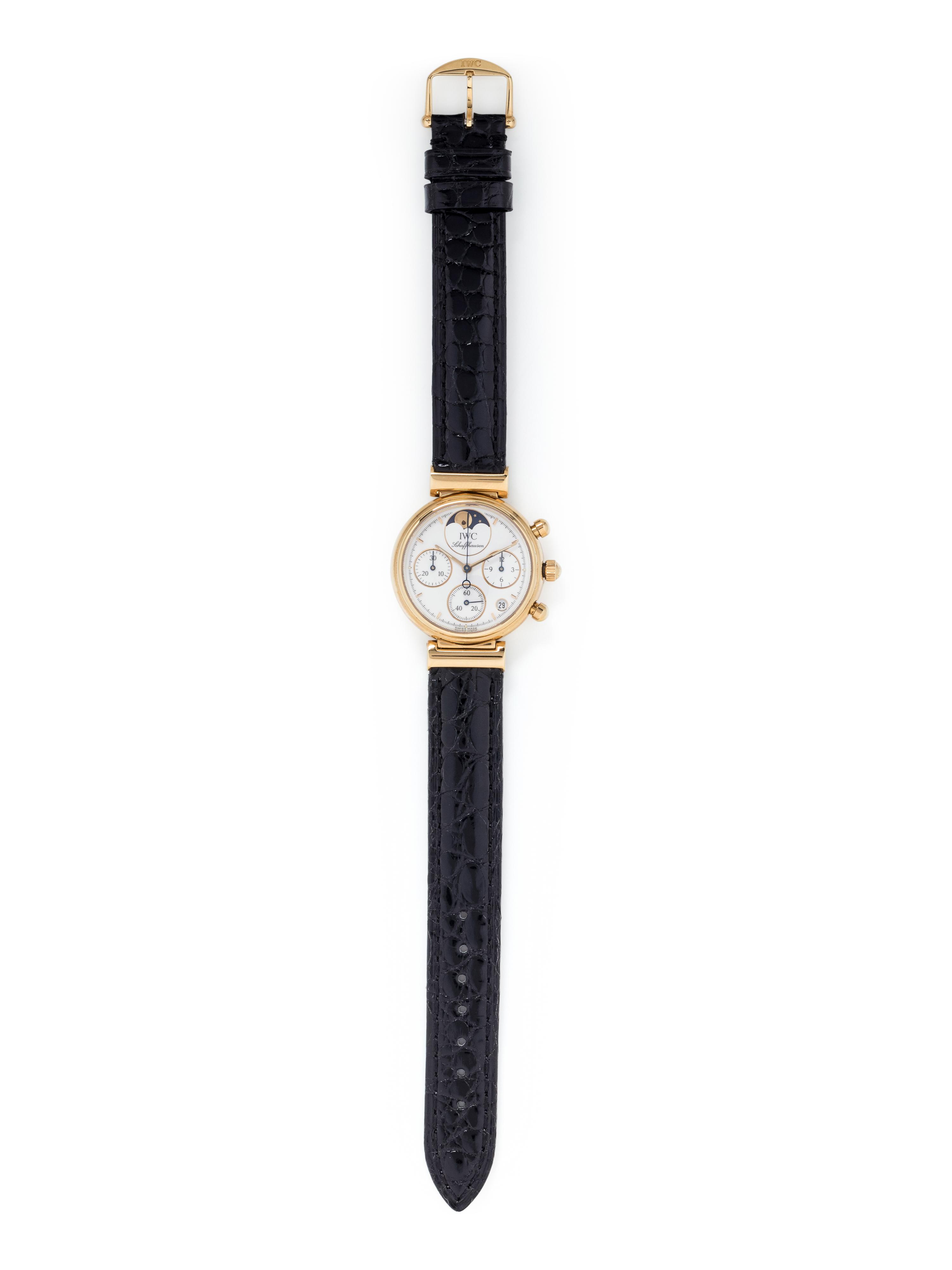 IWC, 18K YELLOW GOLD REF. IW3736 MOONPHASE CHRONOGRAPH 'DA VINCI' WRISTWATCH