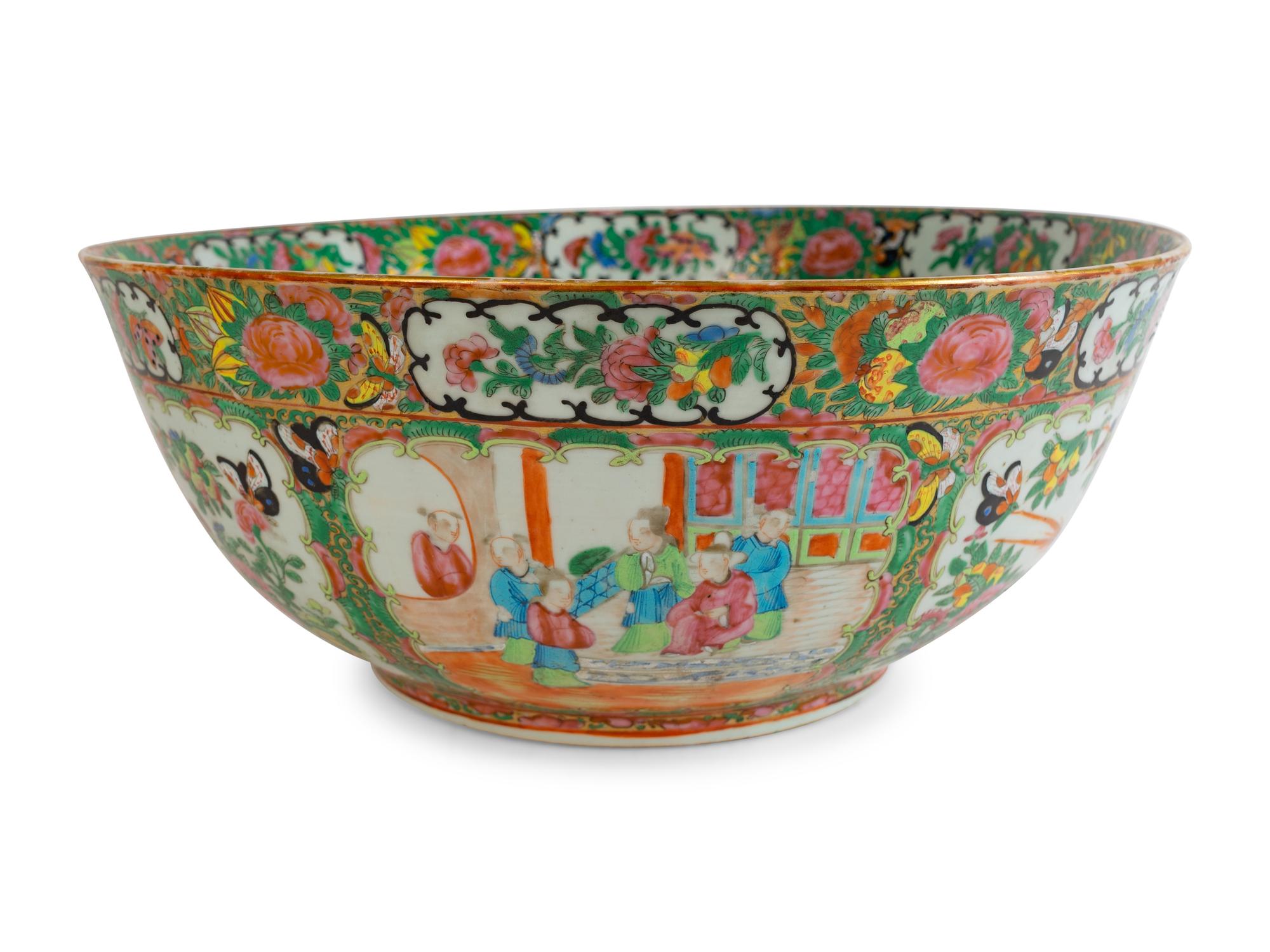 A Large Chinese Export Gold Medallion Porcelain Punch Bowl — 19TH CENTURY