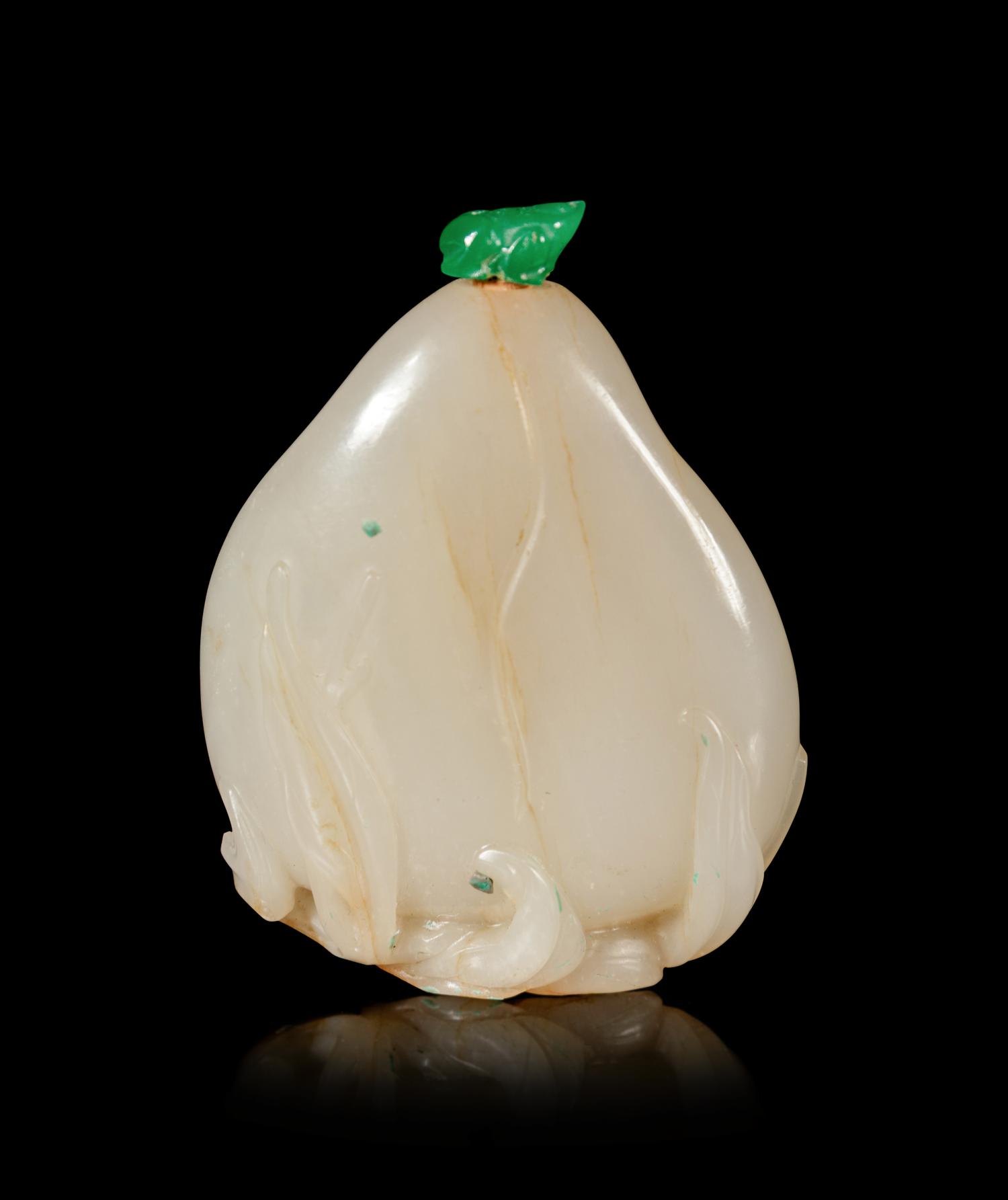 A Russet and White Jade 'Peach and Bat' Snuff Bottle
