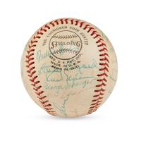 A 1976 Cincinnati Reds Team Signed Autograph Baseball