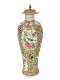 Five Chinese Rose Medallion Porcelain Articles