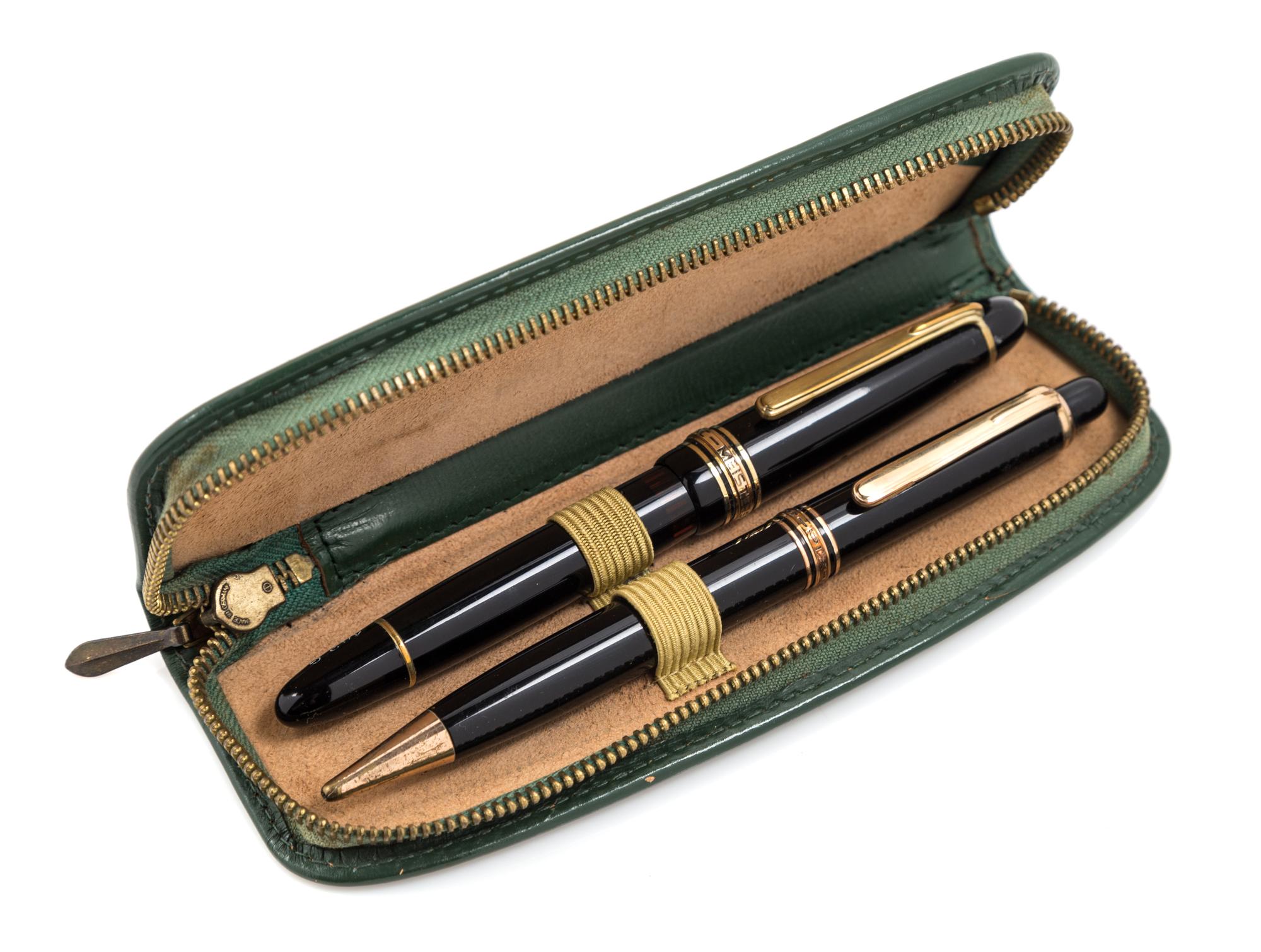 A Montblanc Meisterstuck Fountain Pen and Mechanical Pencil Set Length of pen 5 inches.