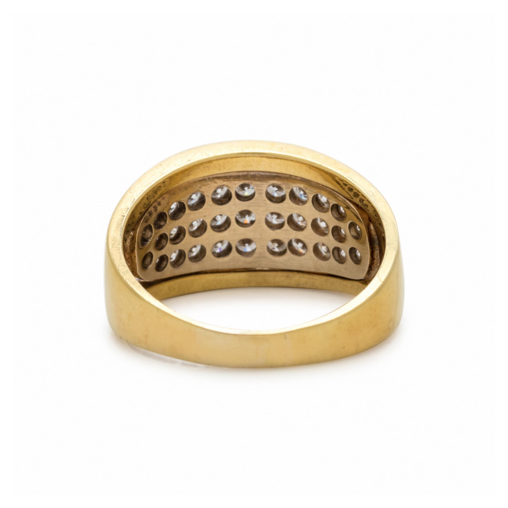 YELLOW GOLD AND DIAMOND RING