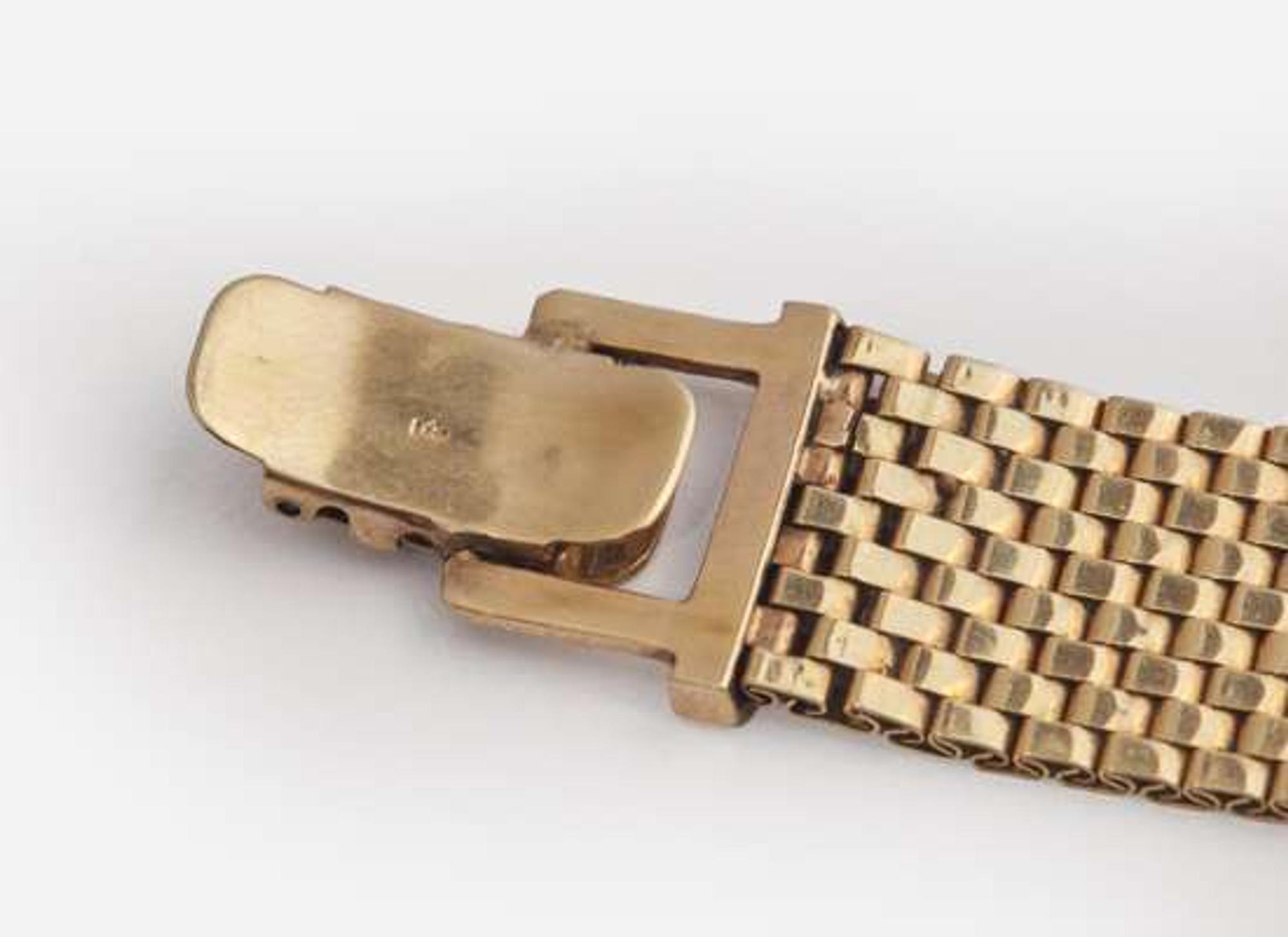A Men's Yellow Gold International Watch Co. Watch