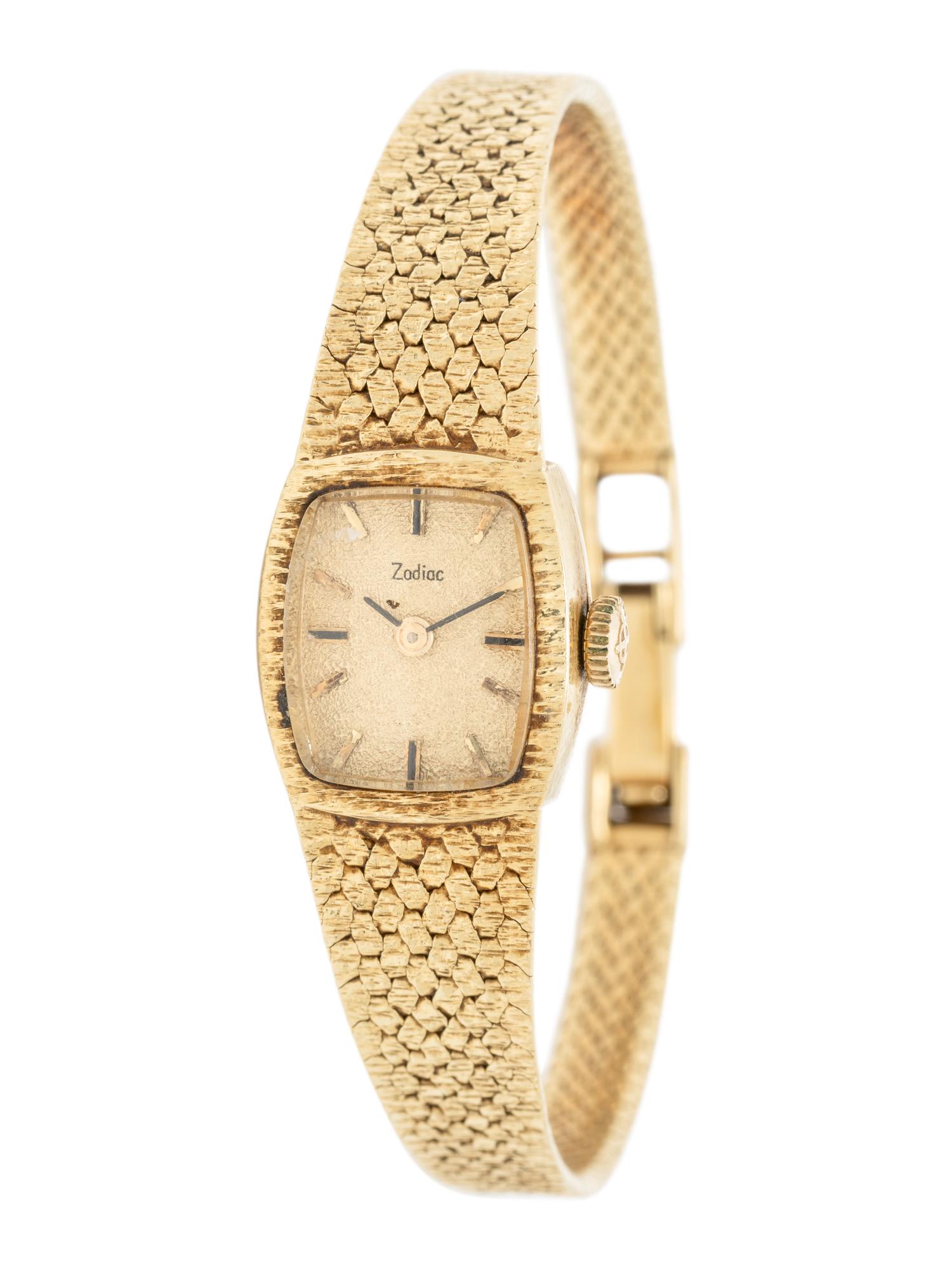 ZODIAC, 14K YELLOW GOLD WATCH