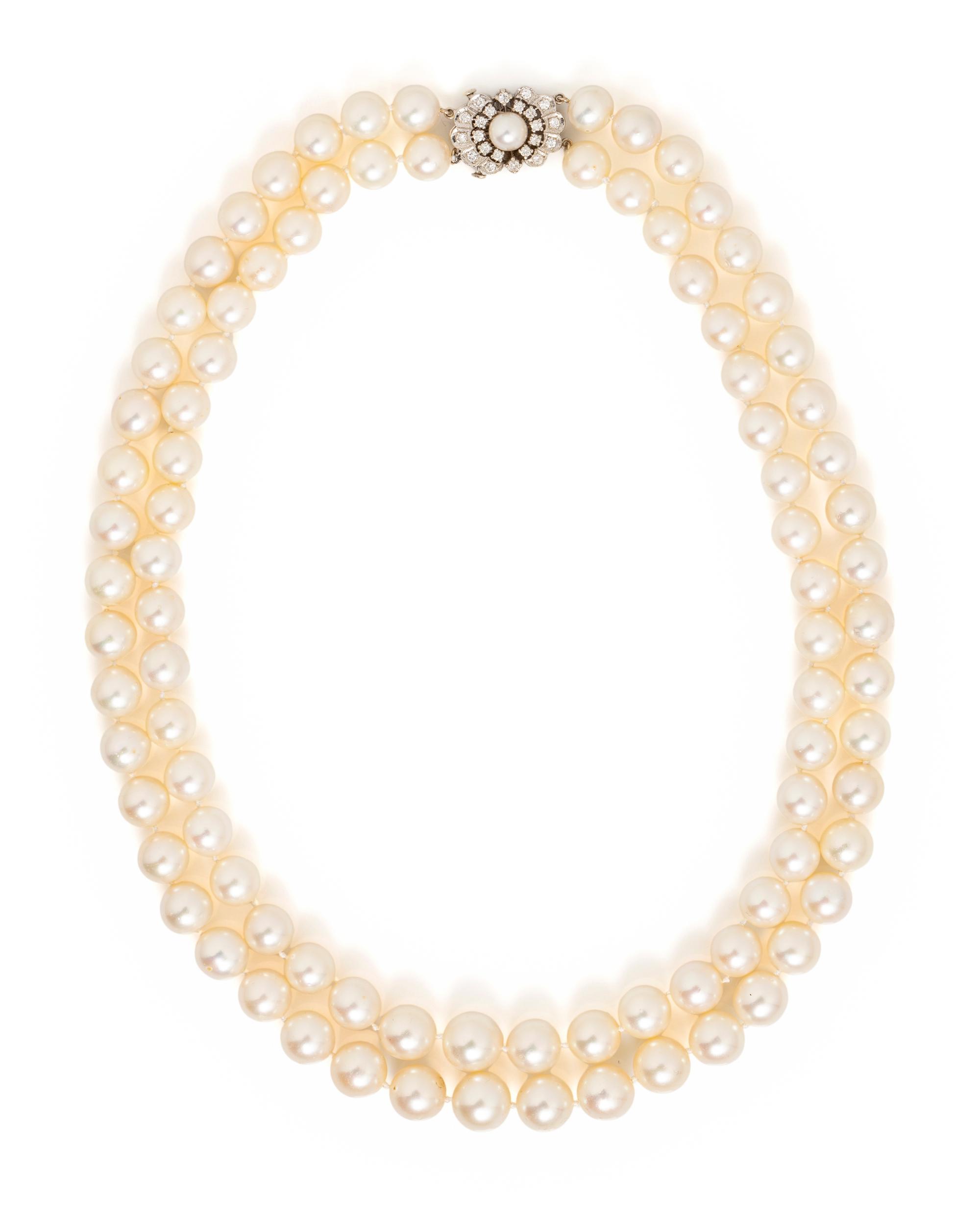 CULTURED PEARL AND DIAMOND NECKLACE