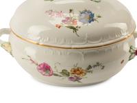 A Berlin (K.P.M.) Porcelain Tureen