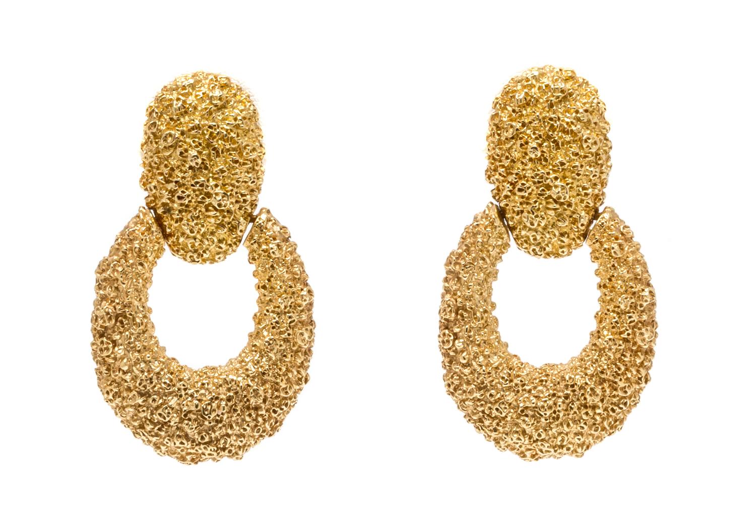 A Pair of 18 Karat Yellow Gold Earclips, 19.00 dwts.