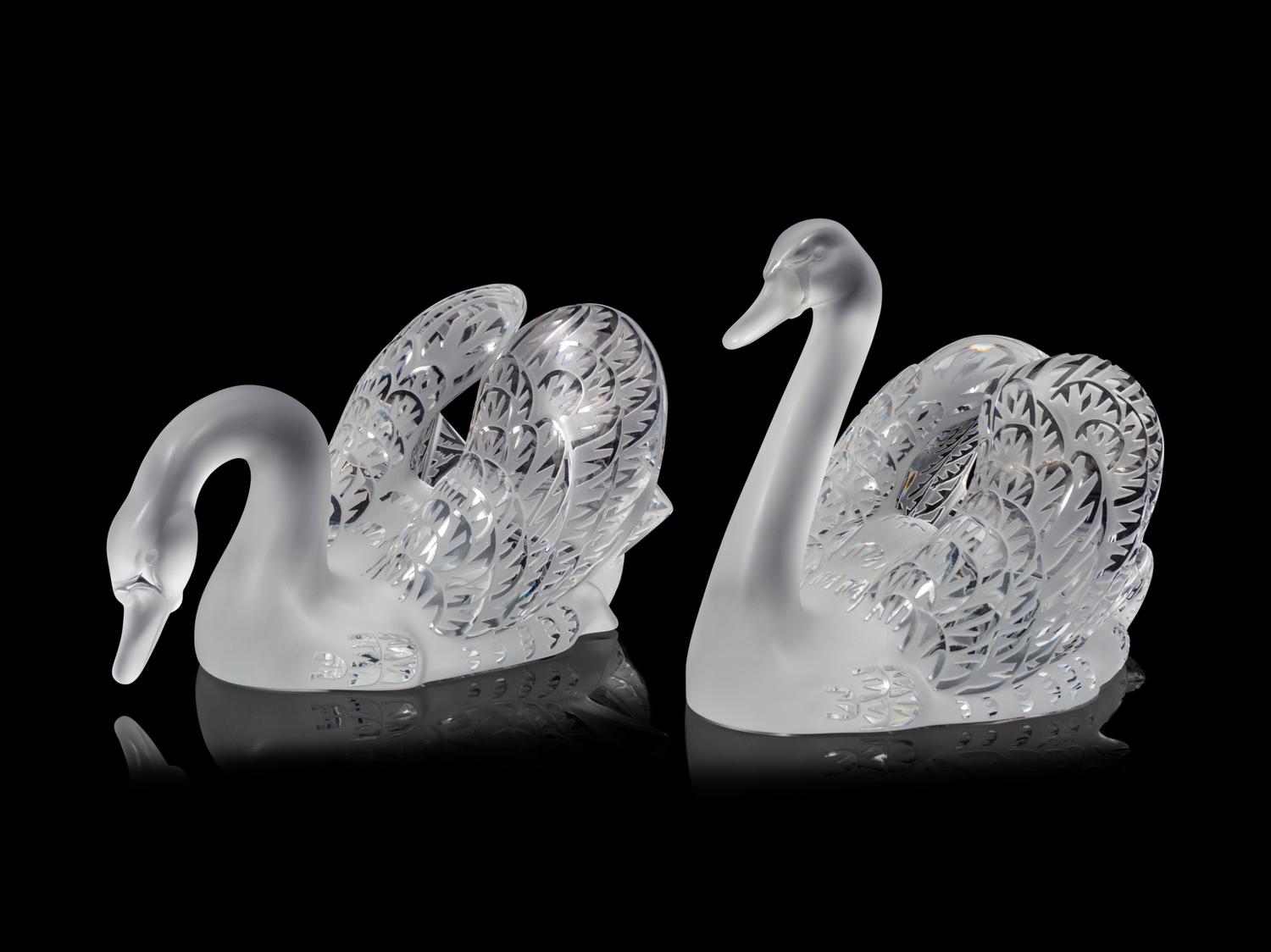 A Pair of Lalique Miroir Cygnes Centerpieces